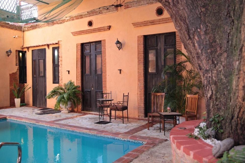 Dona Elvira Boutique Hotel Santo Domingo Buitenkant foto